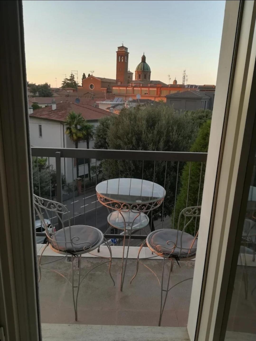 Vista Duomo Ravenna Apartment المظهر الخارجي الصورة
